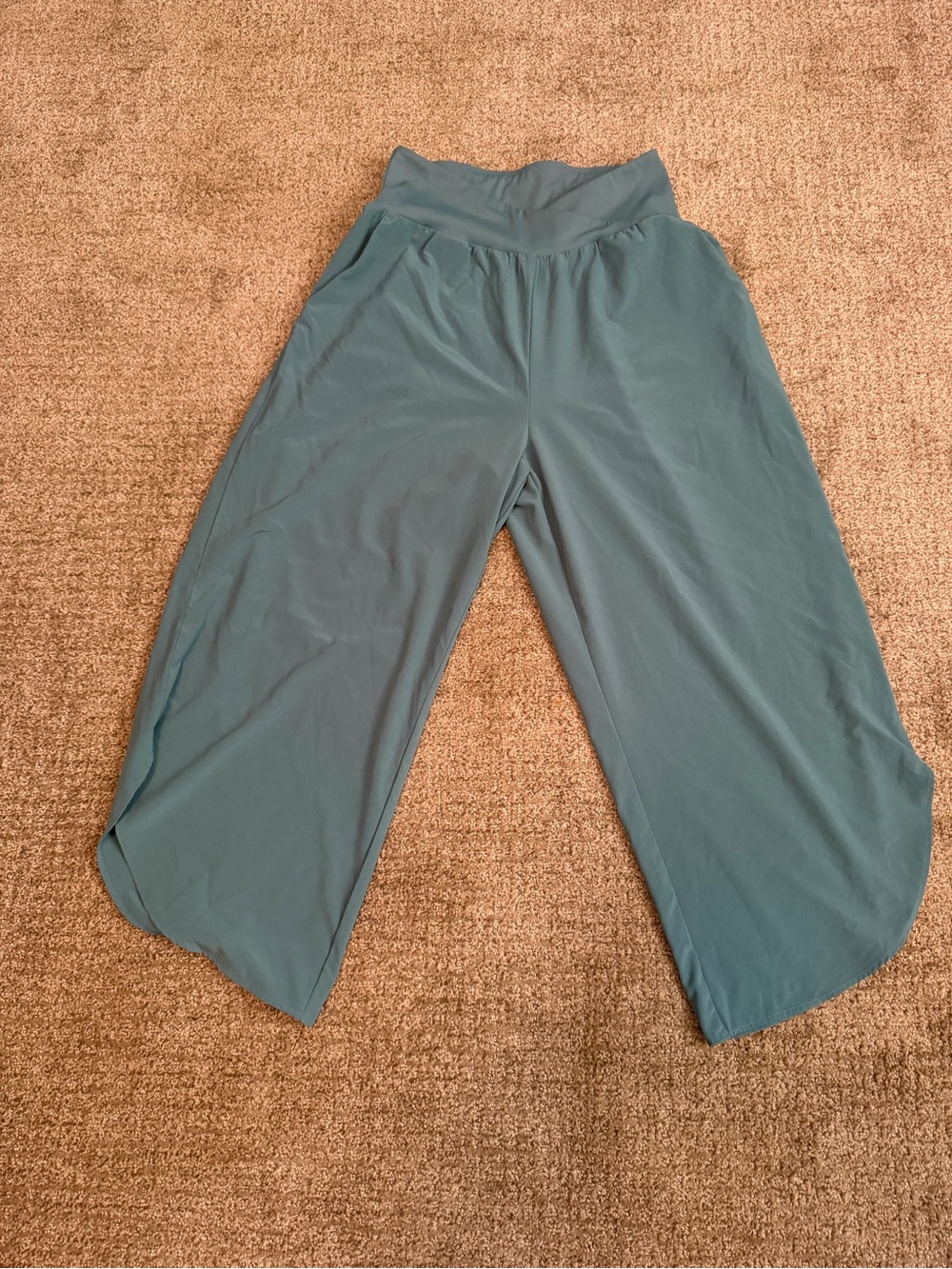 Halara Wide-Leg Pull-On Pants in Teal